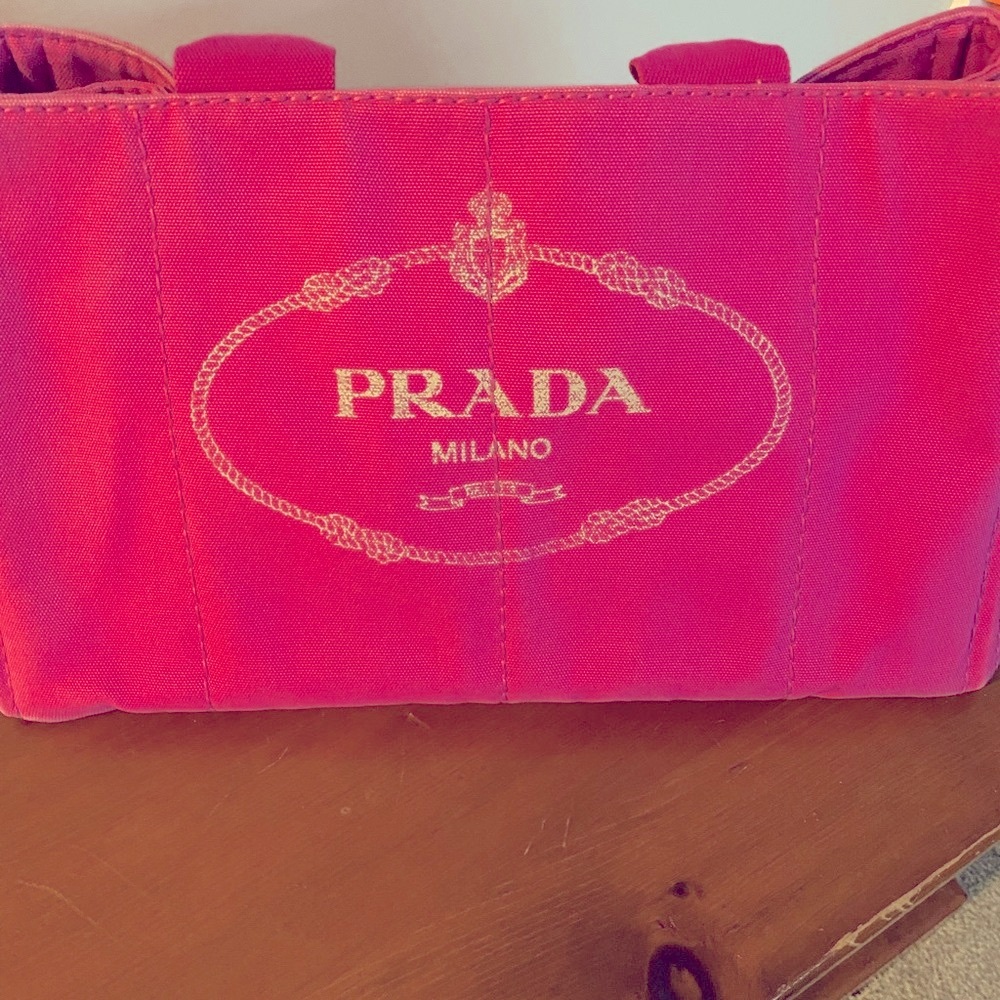 Prada Pink Canapa Large tote 👜 Beautiful